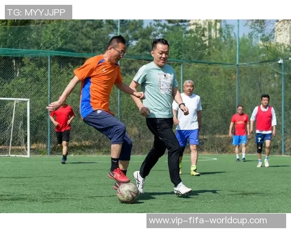 街头足球手机版带你体验真实街头竞技乐趣尽在掌中随时随地畅享足球激情